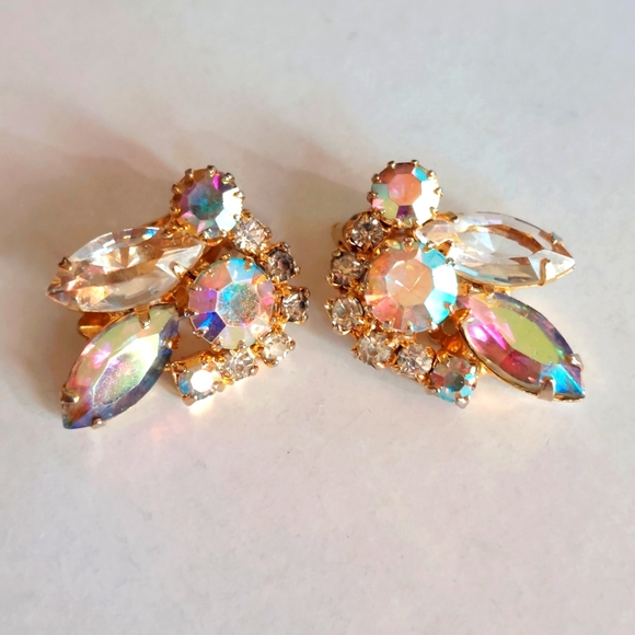 Juliana DeLizza & Elster stunning AB and clear rhinestone goldtone clip earrings - Picture 1 of 15